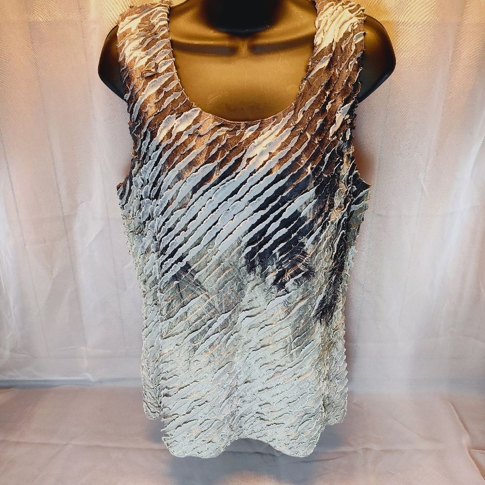 Coldwater Creek Tank Top Womens Medium 10-12 Black Grey Ombre Sleeveless Feather